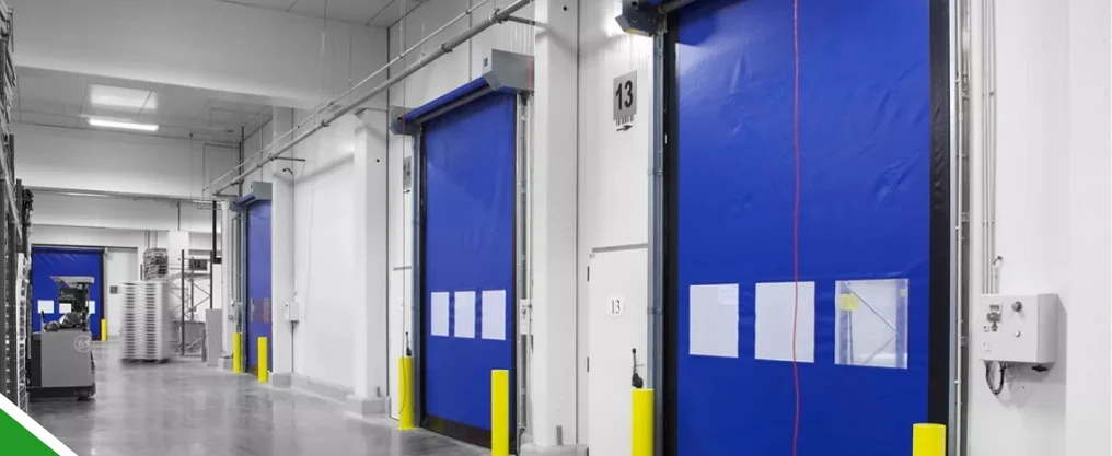 oma fotográfica de de 3 puertas enrollables que fueron adquiridas por la comercializadora industrial integral número 1 del mercado